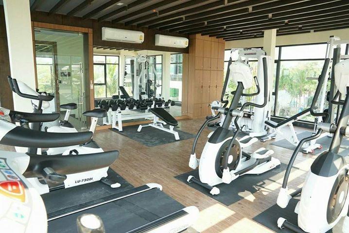 Dusit Grand Condo View ジョムティエンビーチ エクステリア 写真
