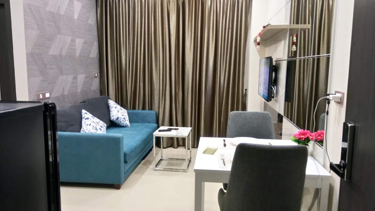 Dusit Grand Condo View ジョムティエンビーチ エクステリア 写真