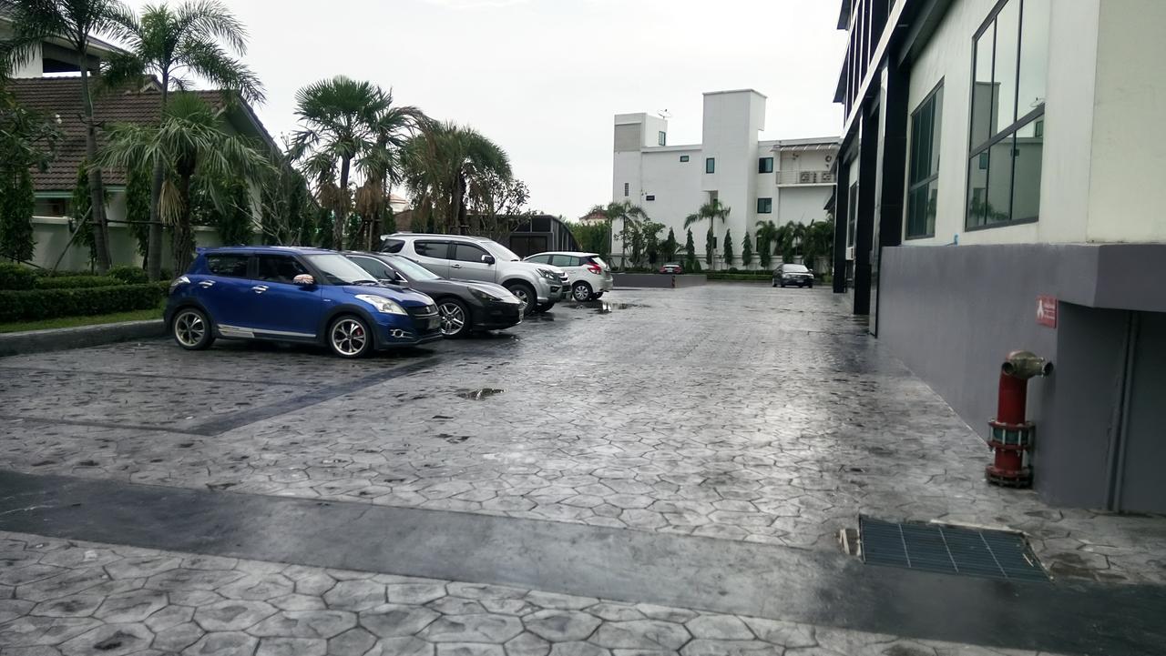 Dusit Grand Condo View ジョムティエンビーチ エクステリア 写真